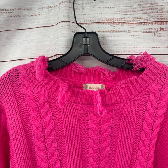 Altard State Hot Pink Cable Knit Distressed Fringe Sweater Womens Size Small - Picture 2 of 11